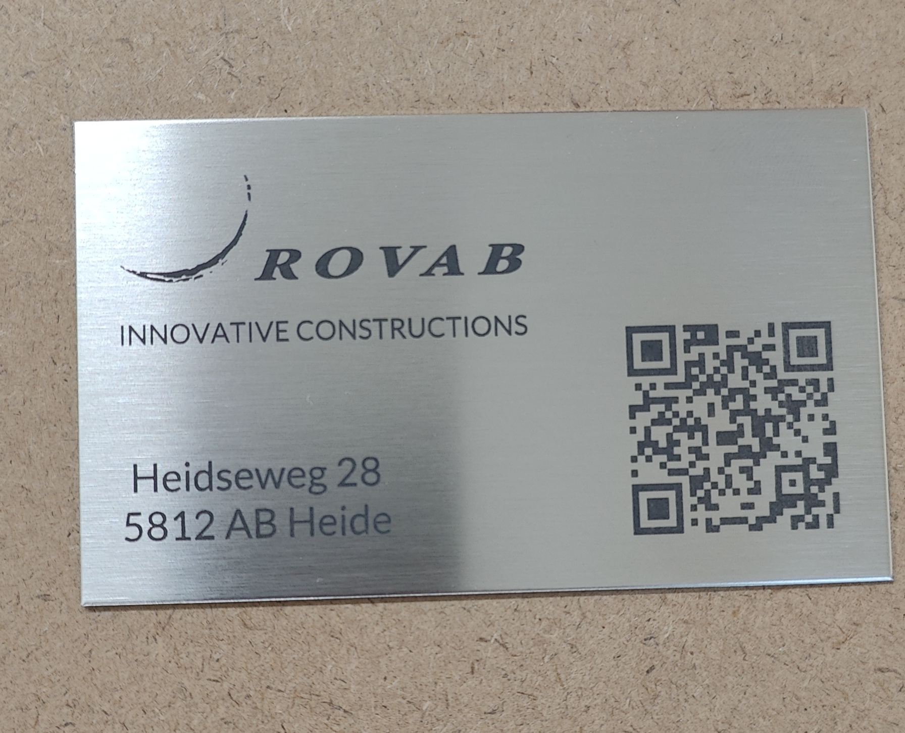Metalen bedrijfsplaatje voor Rovab